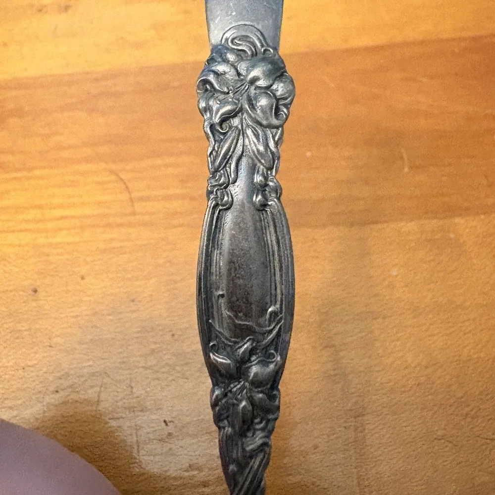 International Silver Frontenac Bon Bon Tongs Sterling Silver 1903 Art Nouveau